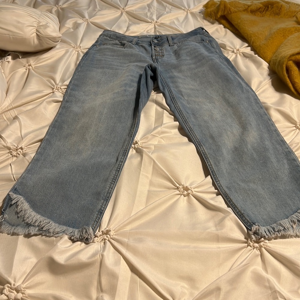 Worn only once too small